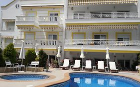 Ioli Apartments